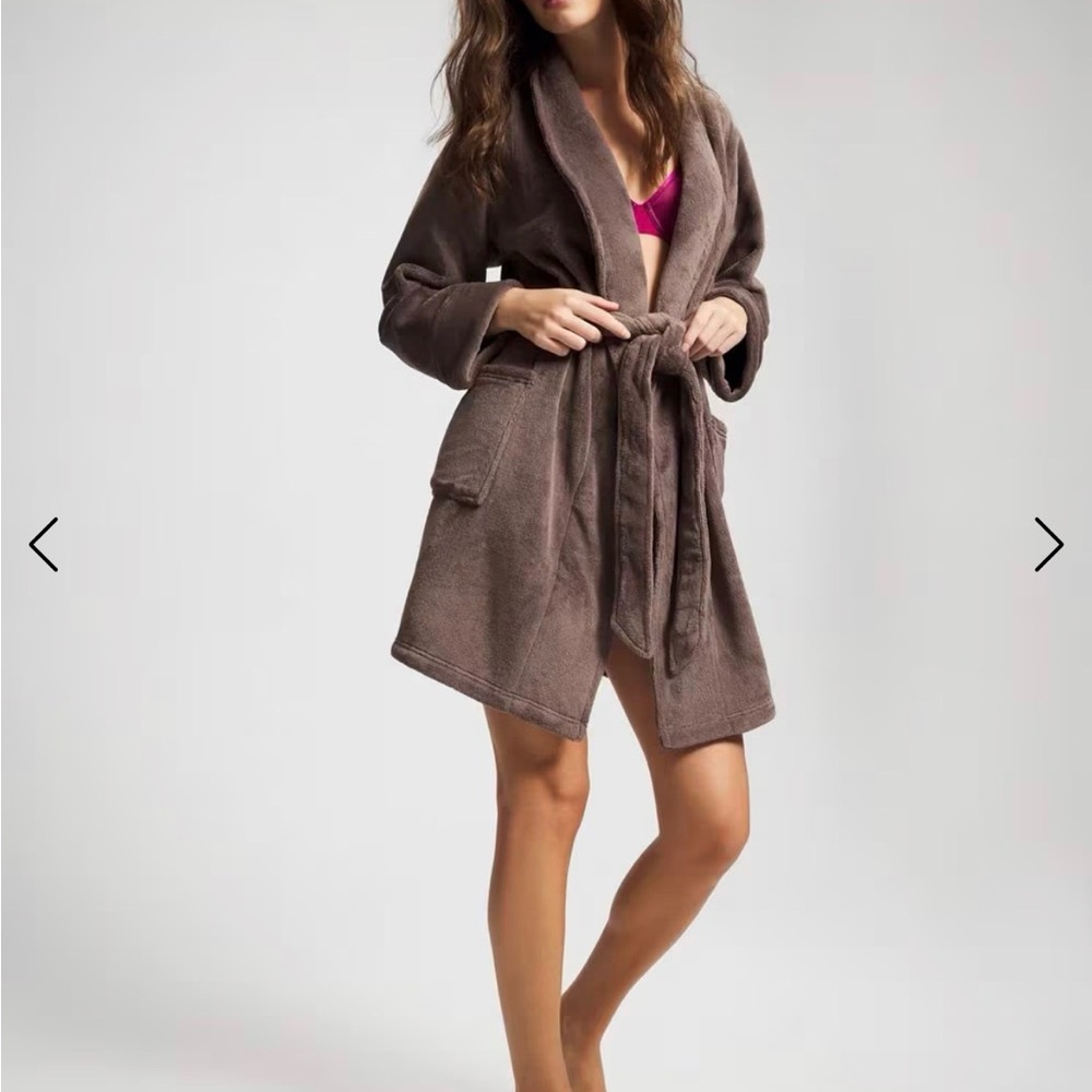 Soma Brown Robe - Picture 2 of 5